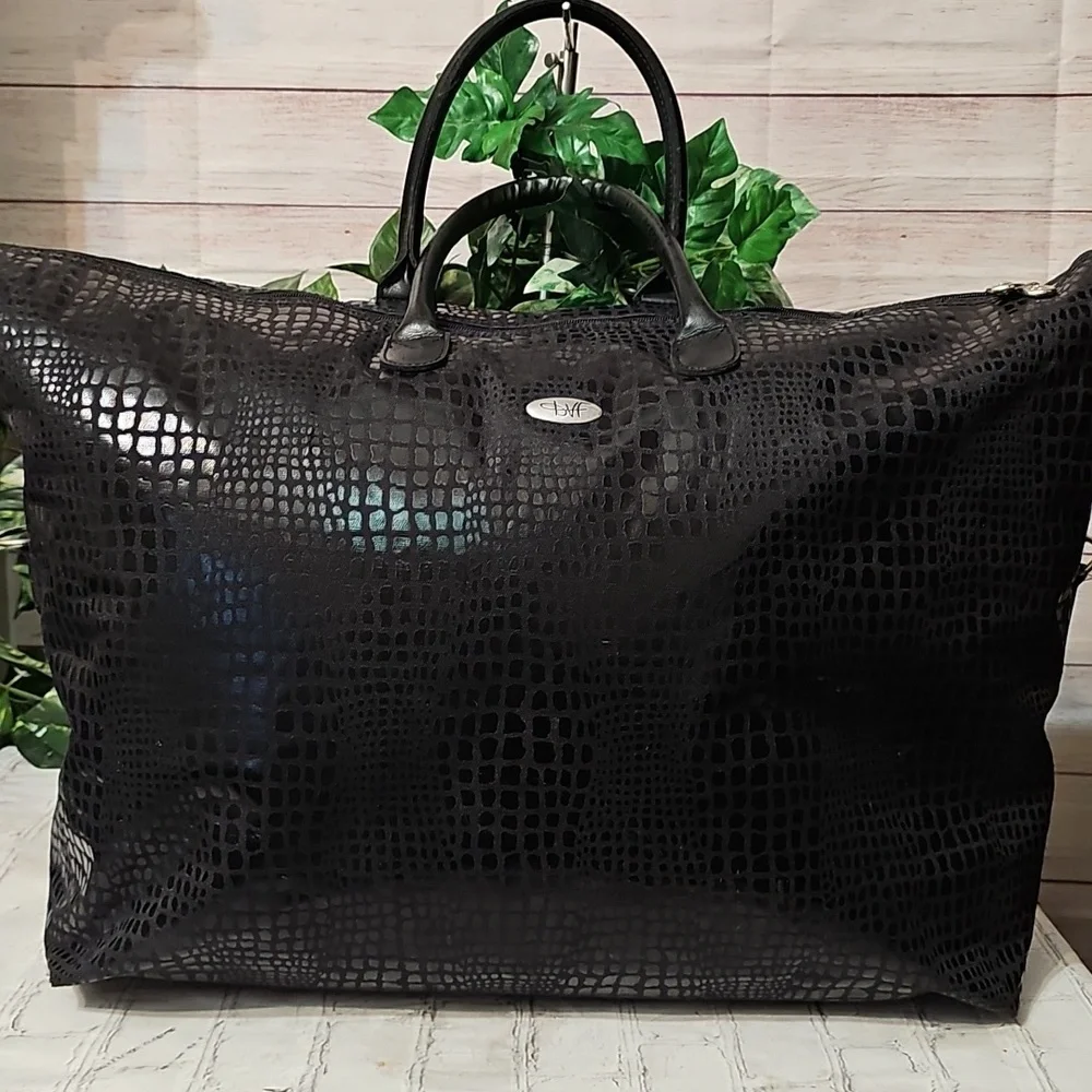 Diane von Furstenberg Elegant Black Crocodile Pattern Large Travel Bag